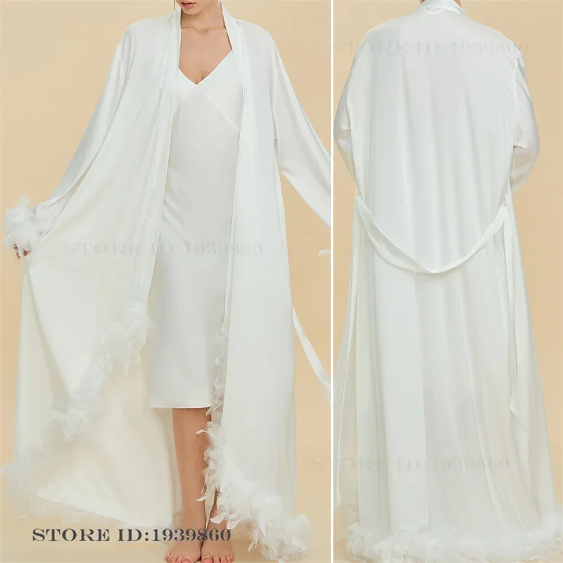 Luxury Bride Wedding Robe Dress Set with Feather Cuffs Elegant French Style Long Bathrobe Nightgown Loose Sexy Satin Sleepwear
Luxury Bride Wedding Robe Dress Set with Feather Cuffs Elegant French Style Long Bathrobe Nightgown Loose Sexy Satin Sleepwear