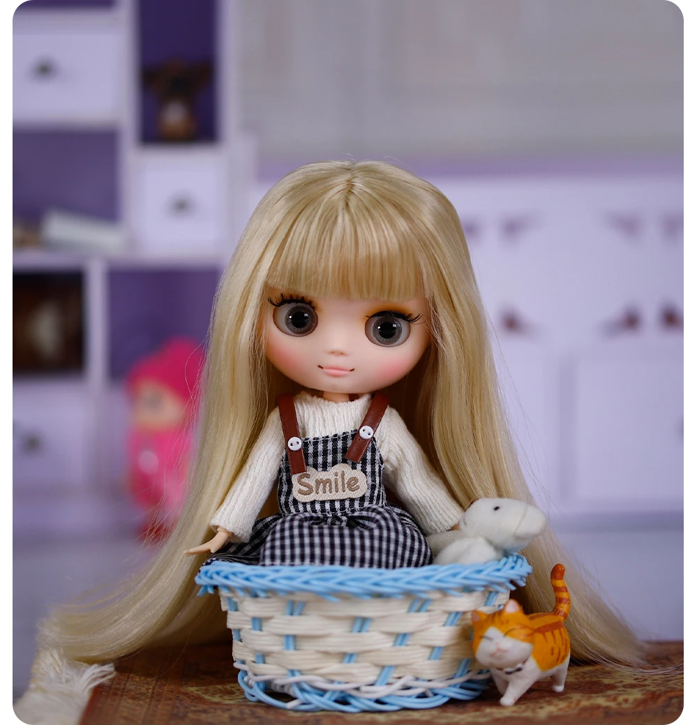 Middie Blythe Doll Gingham Smile Overall Dress 2 Middie Blythe Doll Gingham Smile Overall Dress 2