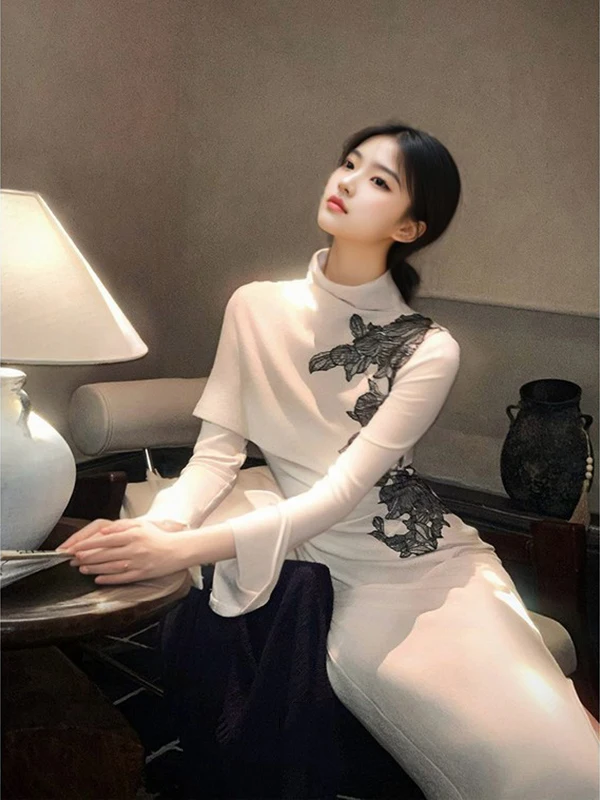 New Chinese Style Knitted Dress Women Early Autumn Cloak Shoulder Long Sleeve Improved Slimming Mid-Length Skirt
New Chinese Style Knitted Dress Women Early Autumn Cloak Shoulder Long Sleeve Improved Slimming Mid-Length Skirt