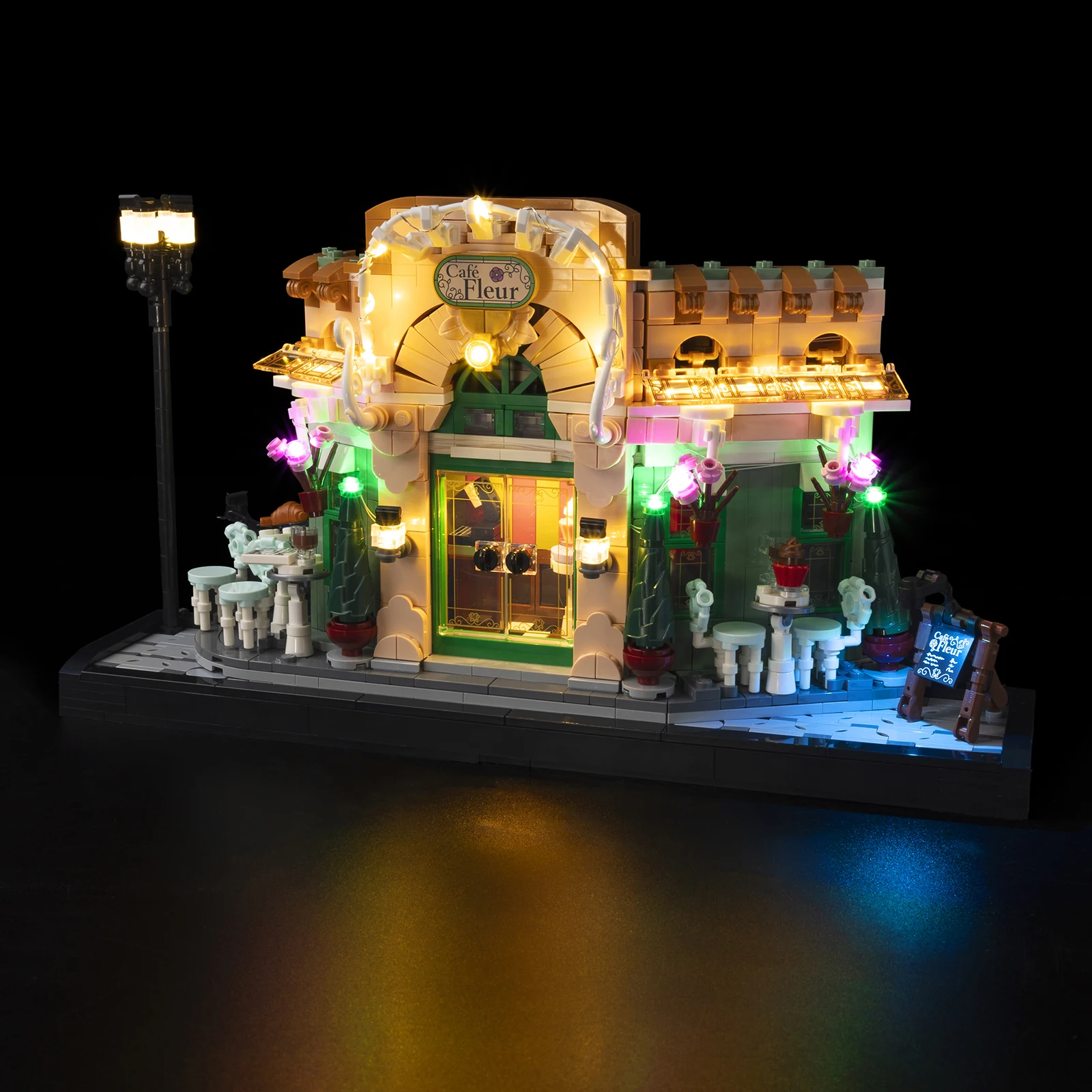 Kyglaring Led Lighting Kit For French Café 10362 Model Lights Set (Not Include the Model)
Kyglaring Led Lighting Kit For French Café 10362 Model Lights Set (Not Include the Model)