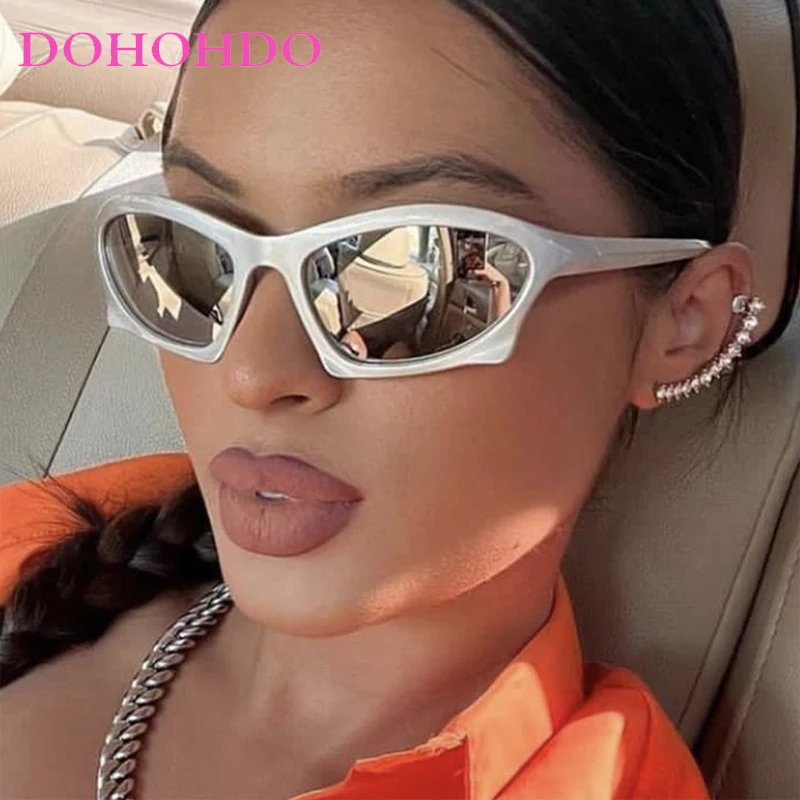Fashion Y2K Punk Sunglasses For Women Men Trends Retro Luxury Brand Design Personality Outdoors Cycling Sports Sunglasses UV400
Fashion Y2K Punk Sunglasses For Women Men Trends Retro Luxury Brand Design Personality Outdoors Cycling Sports Sunglasses UV400