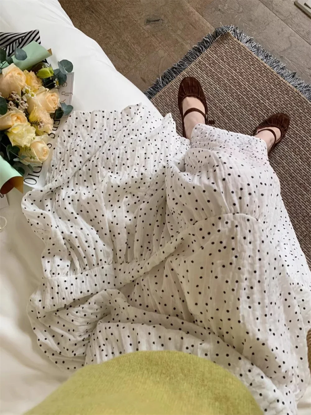 French Elegance Midi Polka Dot Skirt Summer Korean Style High Waist Slimming Drape Splice Cake Skirt Women's Sweet Style
French Elegance Midi Polka Dot Skirt Summer Korean Style High Waist Slimming Drape Splice Cake Skirt Women's Sweet Style