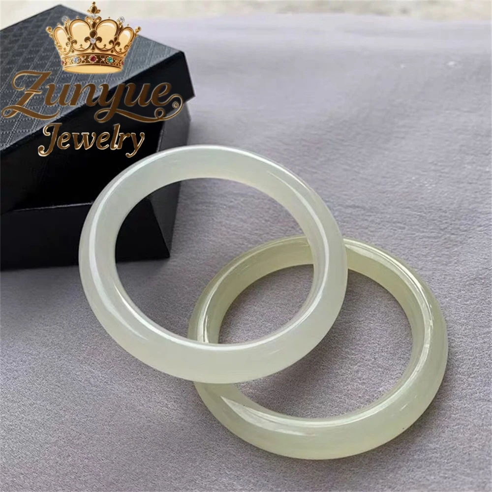 Hetian Jade Bracelet, A Thick Round Bracelet Made Of Bluish-White Jade Fashion Jewelry Best Selling Exquisite Elegant Popular
Hetian Jade Bracelet, A Thick Round Bracelet Made Of Bluish-White Jade Fashion Jewelry Best Selling Exquisite Elegant Popular