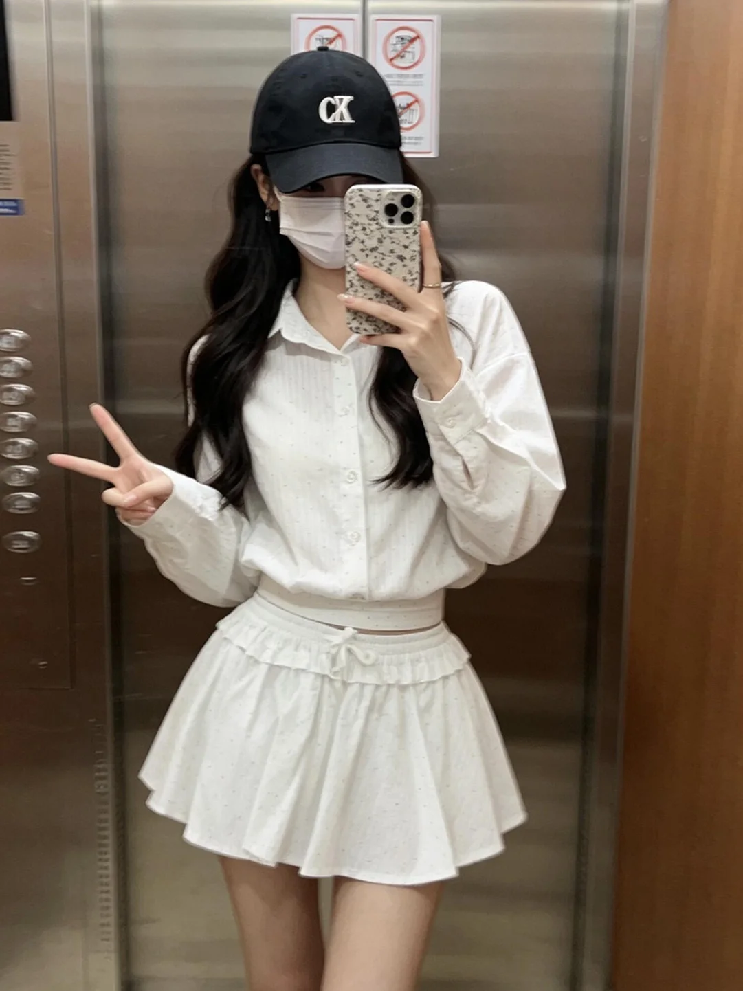 Fashionable Slimming Long Sleeve Shirt And Short Skirt Set Women's Clothing Spring 2026 High Waist Chic Outfit High Quality
Fashionable Slimming Long Sleeve Shirt And Short Skirt Set Women's Clothing Spring 2026 High Waist Chic Outfit High Quality