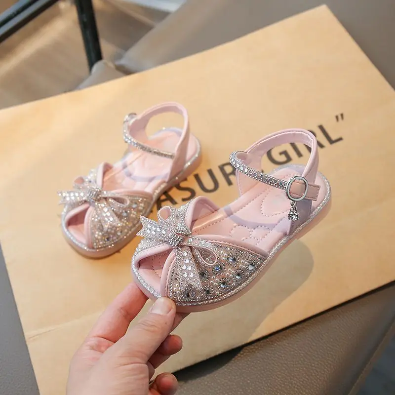 Girls Sandals Princess Summer 2025 New Children's Crystal Shoes Popular
Girls Sandals Princess Summer 2025 New Children's Crystal Shoes Popular