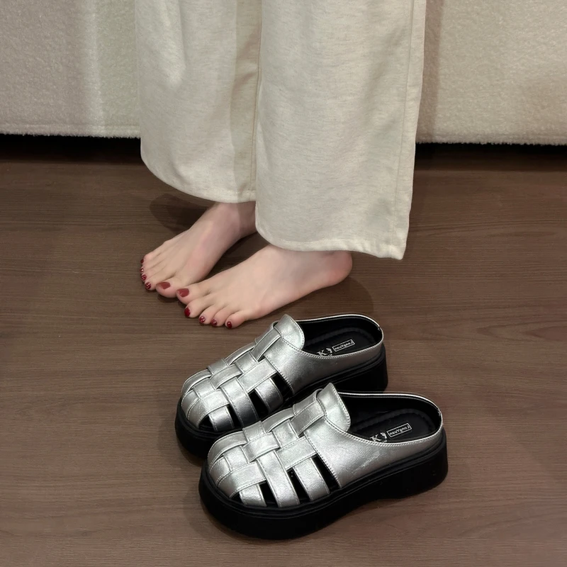 Summer Ladies Thick Sole Elevated Closed Toe Slides Fashion Height Boost Slippers for Petite Girls
Summer Ladies Thick Sole Elevated Closed Toe Slides Fashion Height Boost Slippers for Petite Girls
