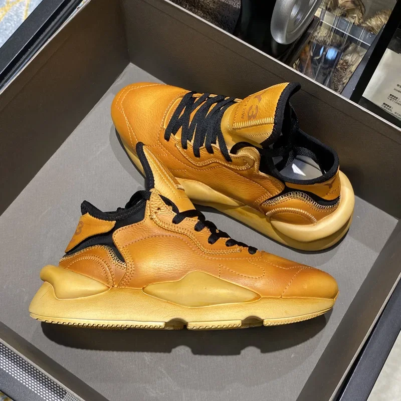 Luxury Fashion Men Casual Shoes High-end Women Sneakers Genuine Leather Breathable Outdoor Running Shoes Youth Sports Shoes
Luxury Fashion Men Casual Shoes High-end Women Sneakers Genuine Leather Breathable Outdoor Running Shoes Youth Sports Shoes