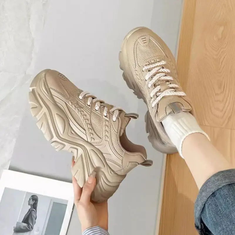 Fashionable Dad Shoes Women's Sport Shoes Thick Bottom Casual Trendy Shoes Spring 2025 Korean Style round Toe Flat Bottom Rub...
Fashionable Dad Shoes Women's Sport Shoes Thick Bottom Casual Trendy Shoes Spring 2025 Korean Style round Toe Flat Bottom Rub...