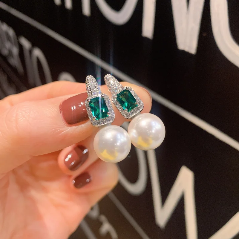 New Green Color Treasure Australian Large Pearl Earrings for Women European and American Fairy Style Mother-of-Pearl Earrings Wh
New Green Color Treasure Australian Large Pearl Earrings for Women European and American Fairy Style Mother-of-Pearl Earrings Wh
