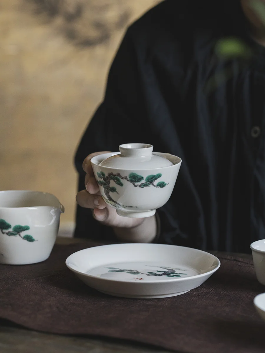 Jingdezhen Cerc Tea Bowl Set Single Good Looking Tea Brewing Bowl Tea Set for Home Use with Pine Design Dining Utensils
Jingdezhen Cerc Tea Bowl Set Single Good Looking Tea Brewing Bowl Tea Set for Home Use with Pine Design Dining Utensils