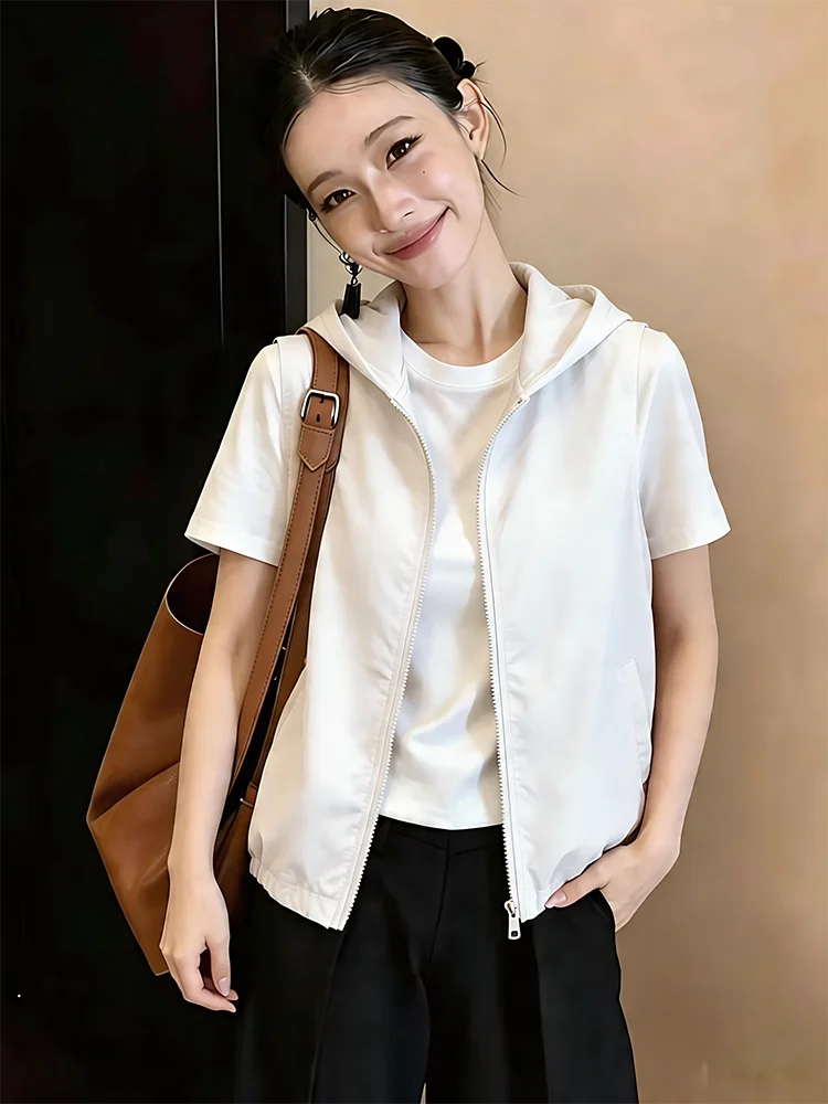 Women's Sporty Lightweight Sun Protection Vest with Mesh Modern Style Polyester Fiber Inner Casual Workwear Tank Top
Women's Sporty Lightweight Sun Protection Vest with Mesh Modern Style Polyester Fiber Inner Casual Workwear Tank Top