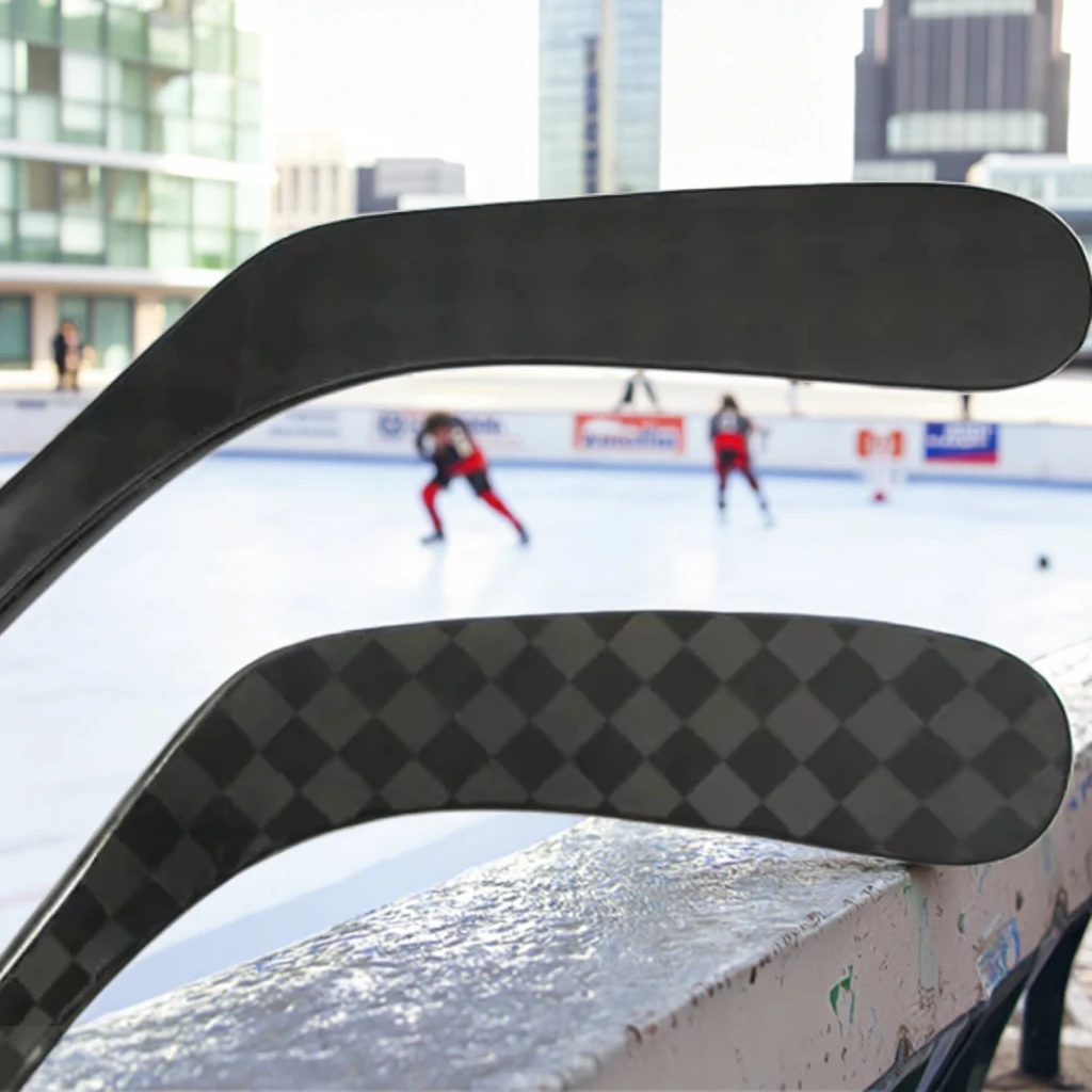 Top Model OEM Professional Carbon Ice Hockey Stick DL88 High Strength Certified Made From Carbon Fiber Guangdong China
Top Model OEM Professional Carbon Ice Hockey Stick DL88 High Strength Certified Made From Carbon Fiber Guangdong China