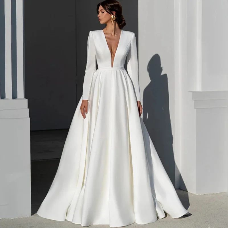 2023 A-Line Wedding Dresses V-Neck Long Sleeve Dress Boho Beach Backless Princess Custom Made To Measrues Elegant Robe De Marie
2023 A-Line Wedding Dresses V-Neck Long Sleeve Dress Boho Beach Backless Princess Custom Made To Measrues Elegant Robe De Marie