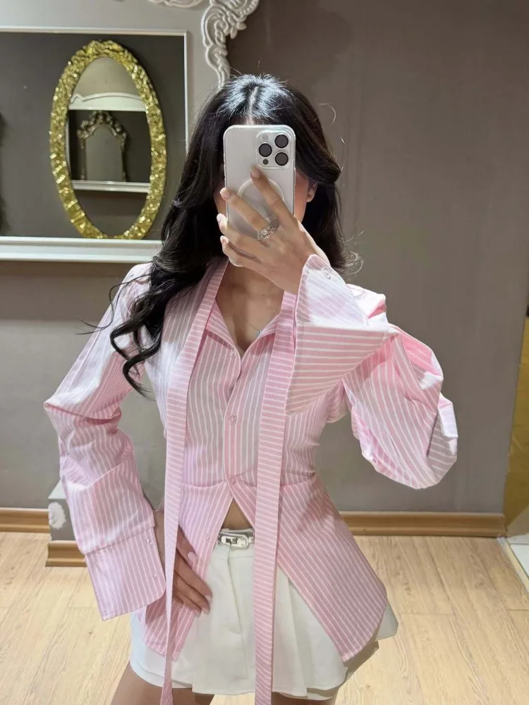 2026 Summer New Women Striped Slim Fit Lapel Long Sleeve Shirt Fashion Y2K Hot Girl Casual Versatile Streetwear Blouse Tops
2026 Summer New Women Striped Slim Fit Lapel Long Sleeve Shirt Fashion Y2K Hot Girl Casual Versatile Streetwear Blouse Tops