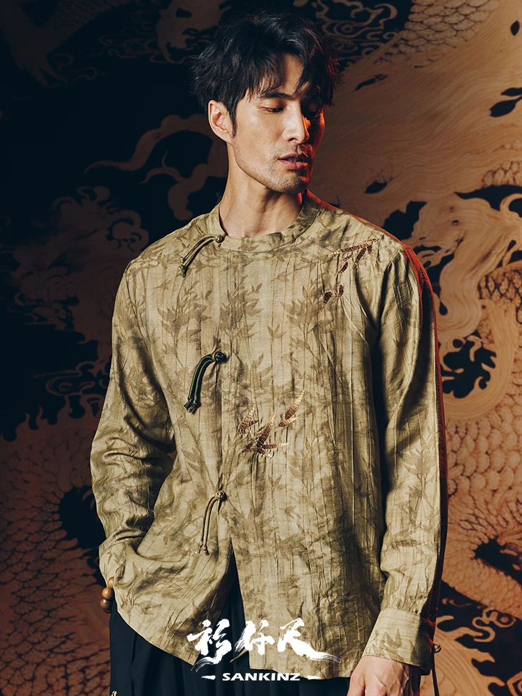Long-sleeved shirt men's stand-up collar single-breasted green plant flower printing and dyeing spring newretrobuckle embroidery
Long-sleeved shirt men's stand-up collar single-breasted green plant flower printing and dyeing spring newretrobuckle embroidery