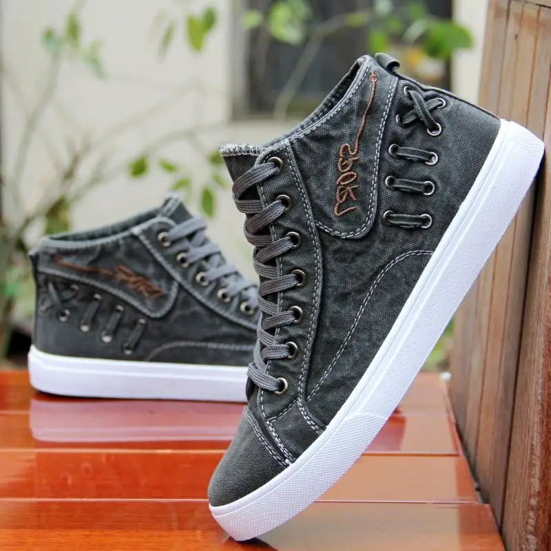 Trendy Korean Style High Top Canvas Shoes Breathable Casual Shoes for Men Student Style Flat Heel Patchwork Color Rubber Sole
Trendy Korean Style High Top Canvas Shoes Breathable Casual Shoes for Men Student Style Flat Heel Patchwork Color Rubber Sole