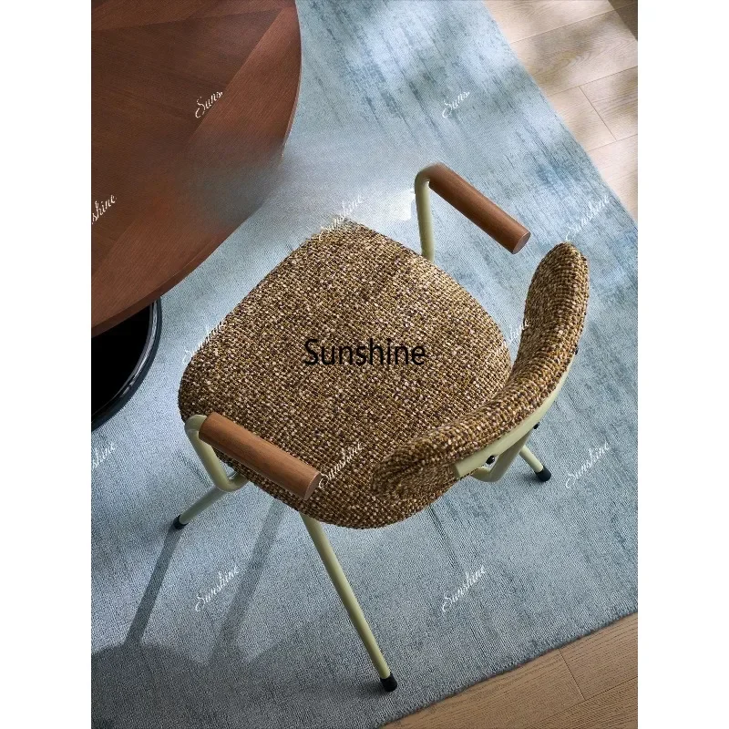 French vintage fabric upholstered home minimalist armrest chair
French vintage fabric upholstered home minimalist armrest chair