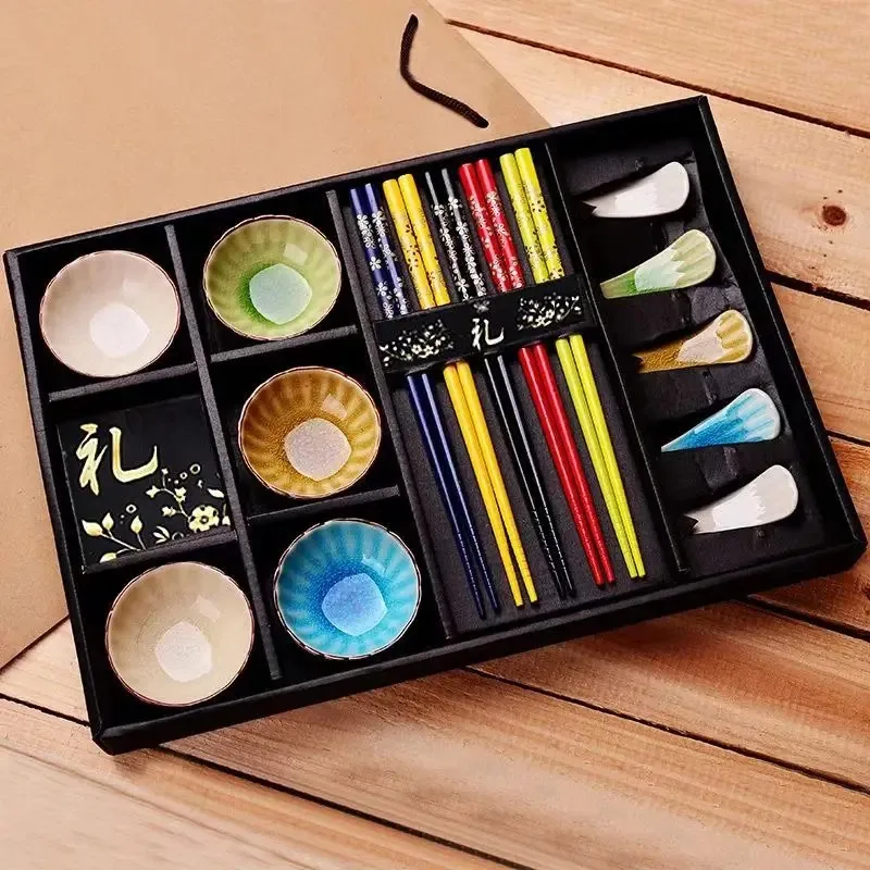 On sale! Creative Japanese tableware ceramic dishes sushi tableware Chinese wind sushi set with gift box
On sale! Creative Japanese tableware ceramic dishes sushi tableware Chinese wind sushi set with gift box
