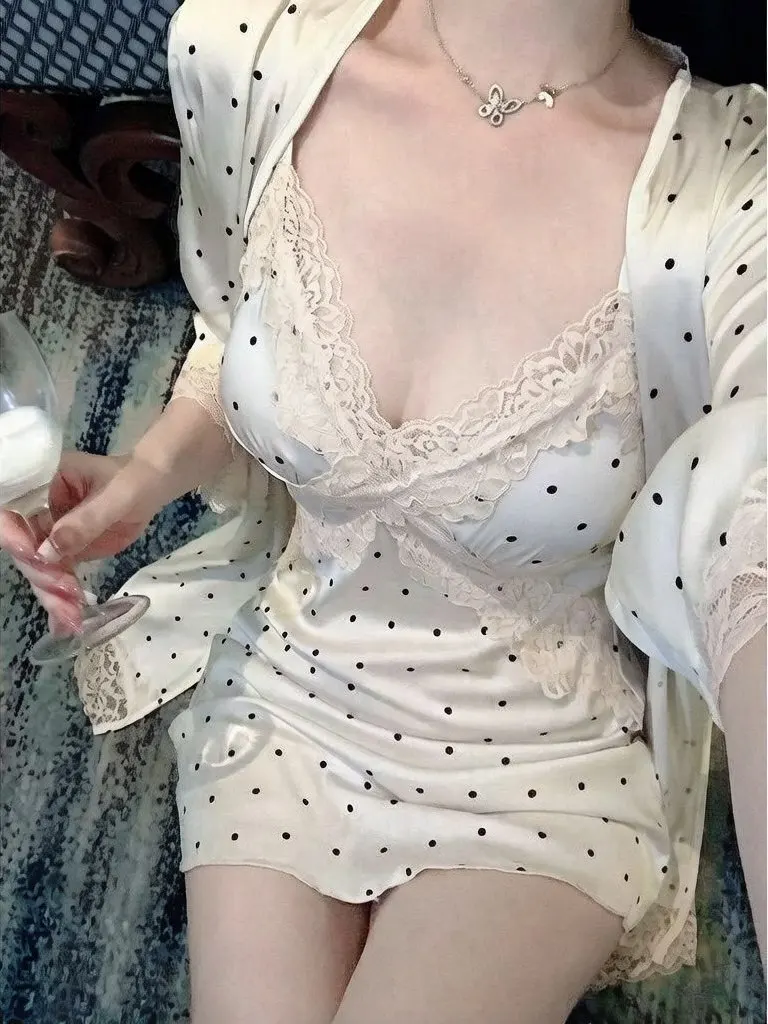 Pure Desire Polka Dot Ice Silk Lace Date Strap Sleep Dress Women with Chest Pad Sexy Spicy Girl Skirt V Neck Long Sleeve Shor...
Pure Desire Polka Dot Ice Silk Lace Date Strap Sleep Dress Women with Chest Pad Sexy Spicy Girl Skirt V Neck Long Sleeve Shor...