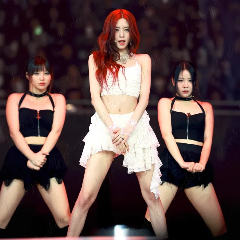Fashion White Top Mini Skirt Suit Female Idol Stage Outfit KPOP Group Dance Performance Clothes
Fashion White Top Mini Skirt Suit Female Idol Stage Outfit KPOP Group Dance Performance Clothes