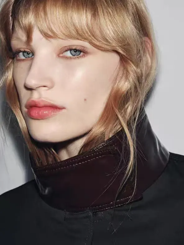 New 2025 Autumn Women's Wind Jaet Collar Mixed Fiber Color Blo ZW Series Casual Loose Fit Long Sve Zipper Coat
New 2025 Autumn Women's Wind Jaet Collar Mixed Fiber Color Blo ZW Series Casual Loose Fit Long Sve Zipper Coat