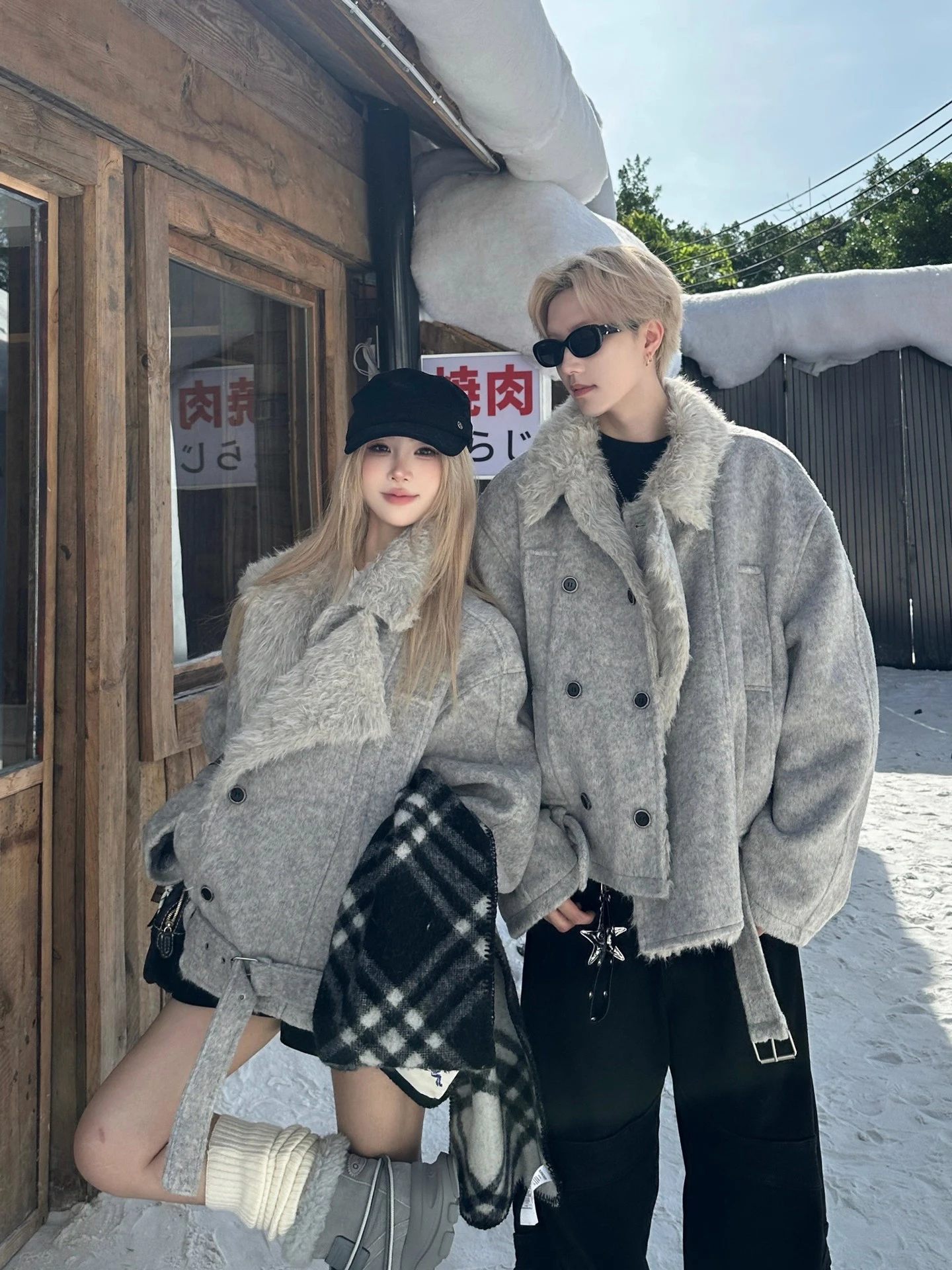 Thiened Woolen Cotton Jaet Quilted Padded Coat with Fur Collar for Men And Women Couples Sle Winter Warm Clothes
Thiened Woolen Cotton Jaet Quilted Padded Coat with Fur Collar for Men And Women Couples Sle Winter Warm Clothes