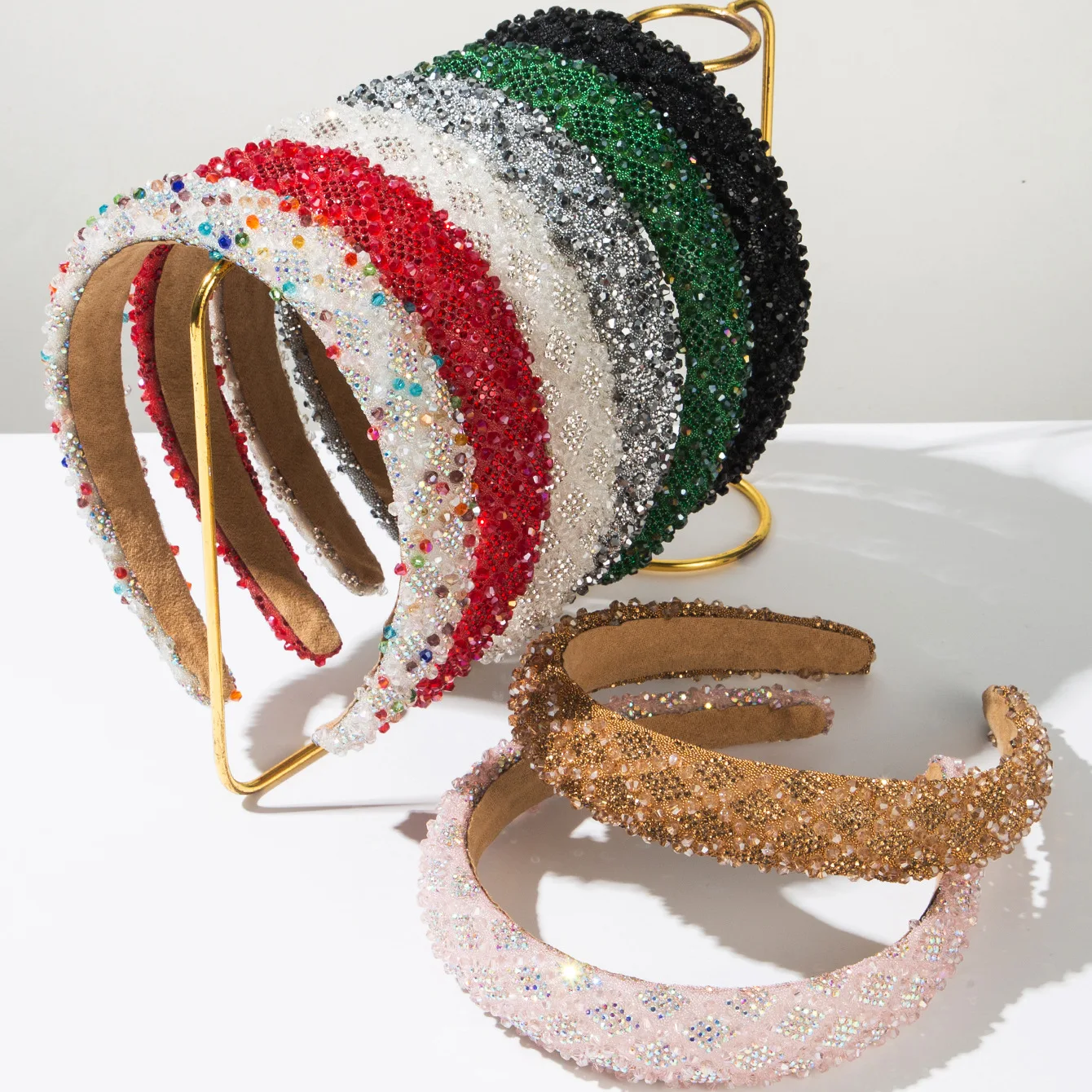 New Fashion Luxury Full of Diamonds Crystal Headband Women's Simple Temperament Sponge High Skull Top Hair Accessories
New Fashion Luxury Full of Diamonds Crystal Headband Women's Simple Temperament Sponge High Skull Top Hair Accessories