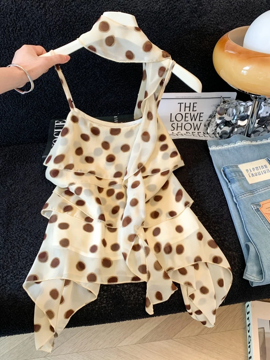 Summer New Sweet Style Polka Dot Halter Neck Sleeveless Doll Shirt Women's Top Light Beige Polka Dot Strap Vest Ageless Design
Summer New Sweet Style Polka Dot Halter Neck Sleeveless Doll Shirt Women's Top Light Beige Polka Dot Strap Vest Ageless Design