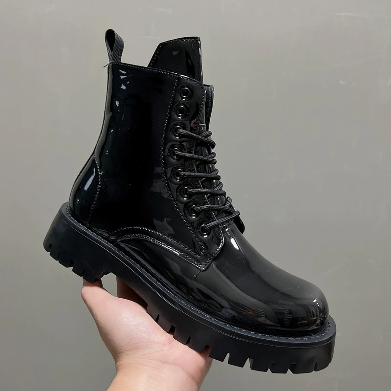 England style men's casual stage nightclub high motorcycle boots patent leather shoes cowboy platform boot autumn winter botas
England style men's casual stage nightclub high motorcycle boots patent leather shoes cowboy platform boot autumn winter botas
