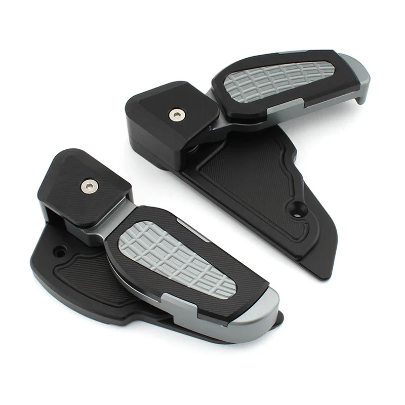 CNC Aluminum Motorcycle Footrest Pegs for Vespa Primavera/Sprint 125 150 2017 2018 2019 2020 2021 2022 Rear Footpegs Pedals
CNC Aluminum Motorcycle Footrest Pegs for Vespa Primavera/Sprint 125 150 2017 2018 2019 2020 2021 2022 Rear Footpegs Pedals