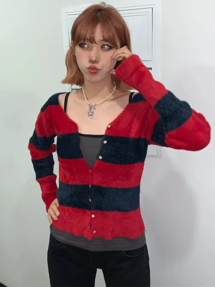 DEEPTOWN Y2k Harajuku Striped Cardigan Sweater Women Japanese Fashion Gothic Streetwear Long Sleeved Slim Red Cardigan Halloween
DEEPTOWN Y2k Harajuku Striped Cardigan Sweater Women Japanese Fashion Gothic Streetwear Long Sleeved Slim Red Cardigan Halloween