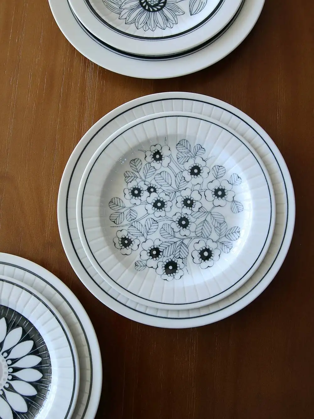 In-Stock Japanese Imported Mino Ware Vintage Ceramic Large Breakfast Pasta Steak Western-Style Dinner Plate Ins Nordic
In-Stock Japanese Imported Mino Ware Vintage Ceramic Large Breakfast Pasta Steak Western-Style Dinner Plate Ins Nordic