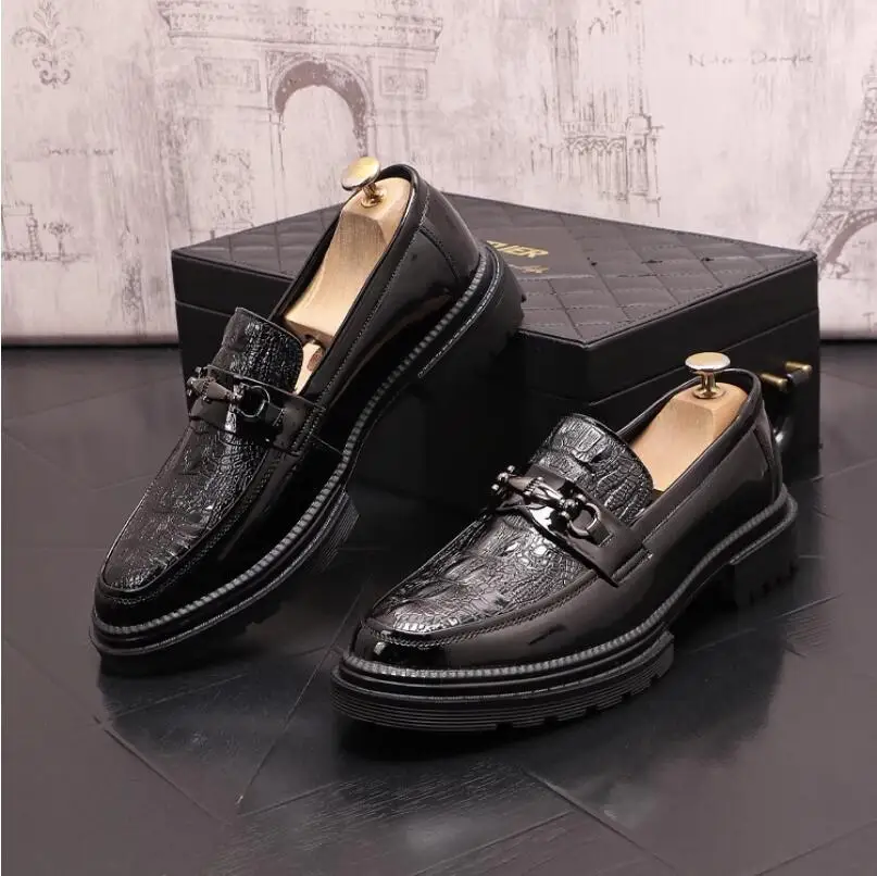 Mens Fashion Leather Casual Shoes Spring Autumn Outdoor Office Slip-On Luxury Loafers Flat Skate Shoes Comfortable
Mens Fashion Leather Casual Shoes Spring Autumn Outdoor Office Slip-On Luxury Loafers Flat Skate Shoes Comfortable