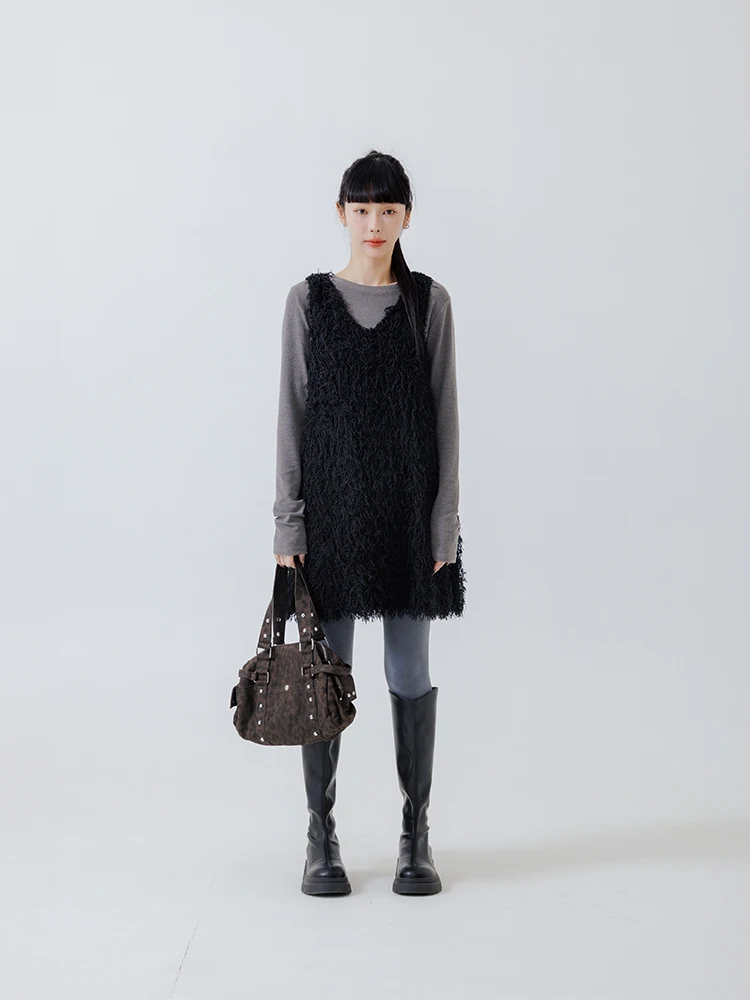 Queenop Autumn Winter New Women's Feather Hollow Design Vest ort Dr Casual Sle Polyester Fiber round Ne Top
Queenop Autumn Winter New Women's Feather Hollow Design Vest ort Dr Casual Sle Polyester Fiber round Ne Top