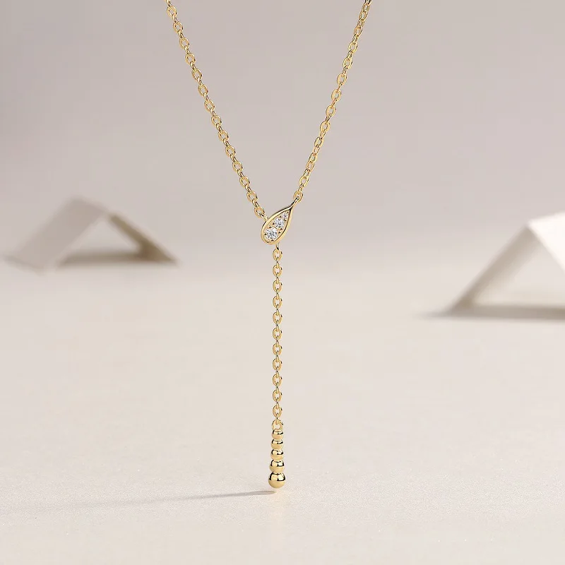 S925 silver 18K gold-plated Y-shaped moissanite necklace Ins style light luxury collarbone chain High end girl gift Hot selling
S925 silver 18K gold-plated Y-shaped moissanite necklace Ins style light luxury collarbone chain High end girl gift Hot selling