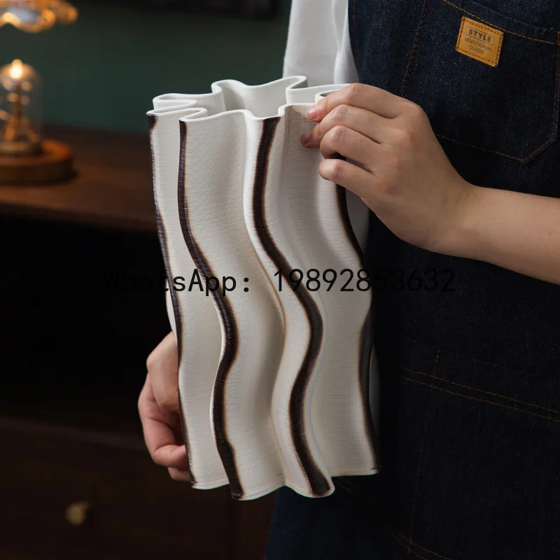 a17Ceramic Vase Geometric Solid Fold Colorful Stripes Flower Vase Flower Arrangement Accessories Home Decoration Accessories
a17Ceramic Vase Geometric Solid Fold Colorful Stripes Flower Vase Flower Arrangement Accessories Home Decoration Accessories