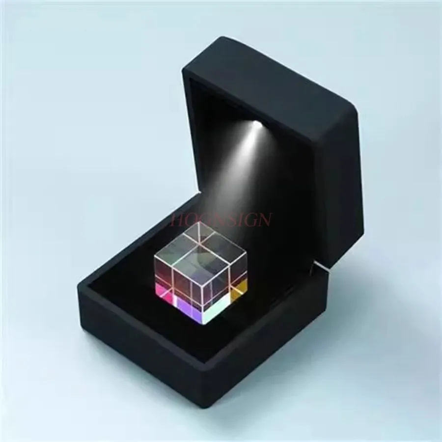Color prism, glass prism, optical glass, convex lens, combined lens, cube of light
Color prism, glass prism, optical glass, convex lens, combined lens, cube of light