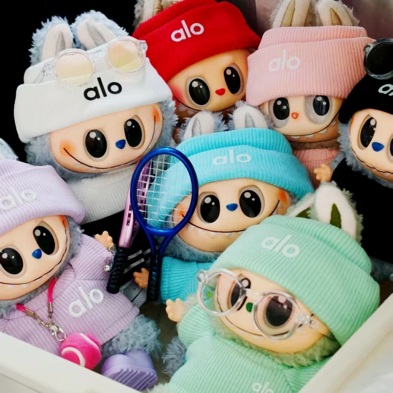 15 17cm Dolls Clothing For Labubu Outfit Accessories Doll's Clothes For Sitting Party Hat And White T-shirt Baseball And Rackets
15 17cm Dolls Clothing For Labubu Outfit Accessories Doll's Clothes For Sitting Party Hat And White T-shirt Baseball And Rackets