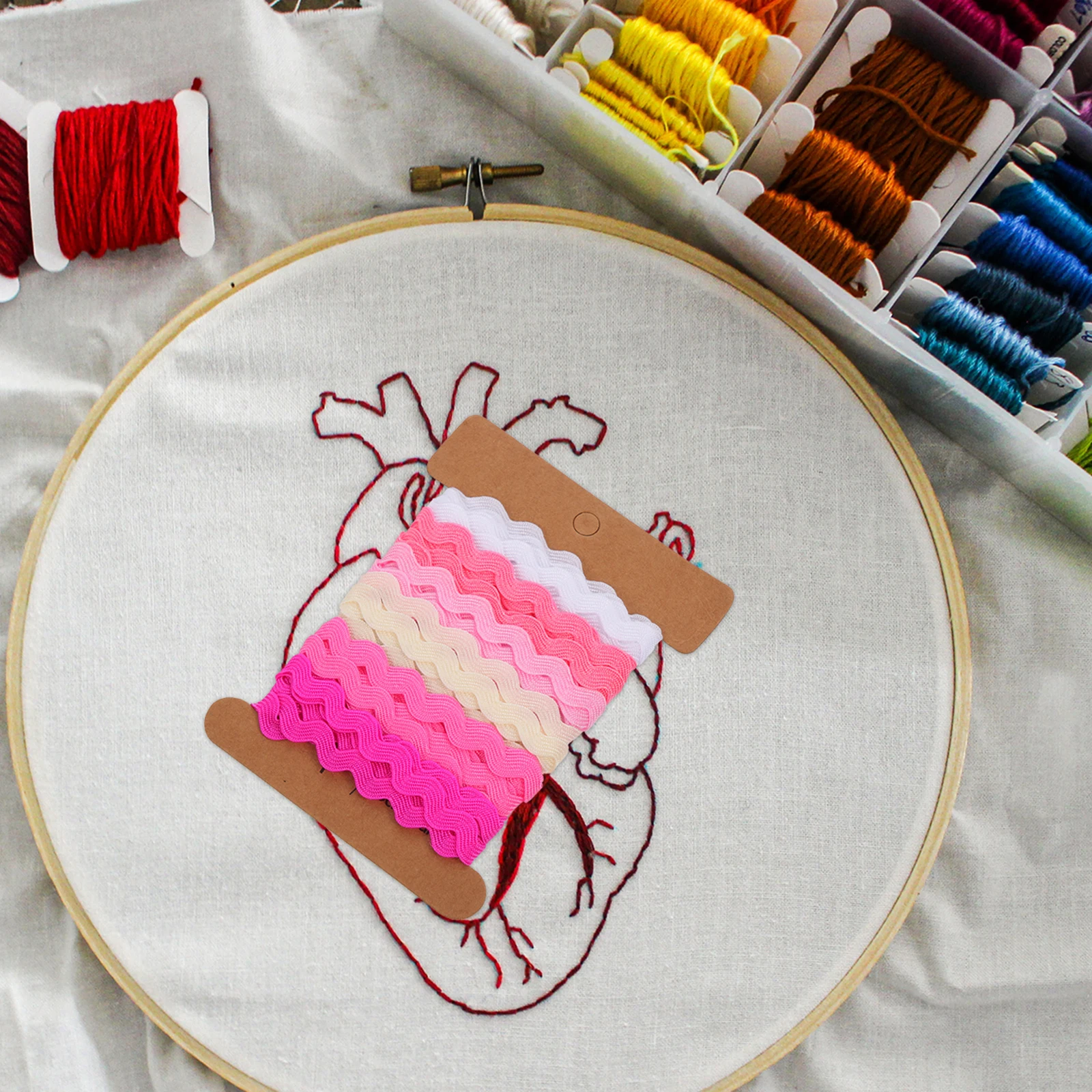 2pcs Curved Edge Wavy Trim Ribbon Wear-Resistant Decorative Sewing Ribbons For Diy Craft Clothing Handmade Projects
2pcs Curved Edge Wavy Trim Ribbon Wear-Resistant Decorative Sewing Ribbons For Diy Craft Clothing Handmade Projects