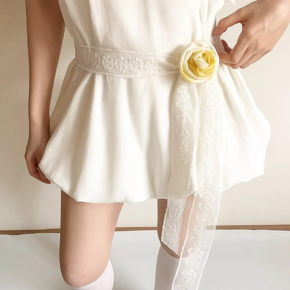 Fashion Y2K Lace Waistband Korean Style Long Vine Flower Waist Belt Tie Up Floral Lace Scarf Spicy Girls
Fashion Y2K Lace Waistband Korean Style Long Vine Flower Waist Belt Tie Up Floral Lace Scarf Spicy Girls