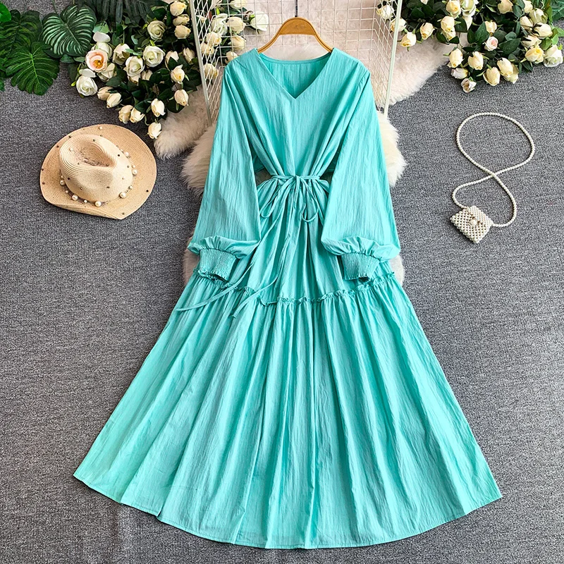 French Minimalist Maxi Dress Women Summer Solid Color V-Neck Lantern Sleeve Tie Waist Pleated A-Line Elegant Dress DS534
French Minimalist Maxi Dress Women Summer Solid Color V-Neck Lantern Sleeve Tie Waist Pleated A-Line Elegant Dress DS534
