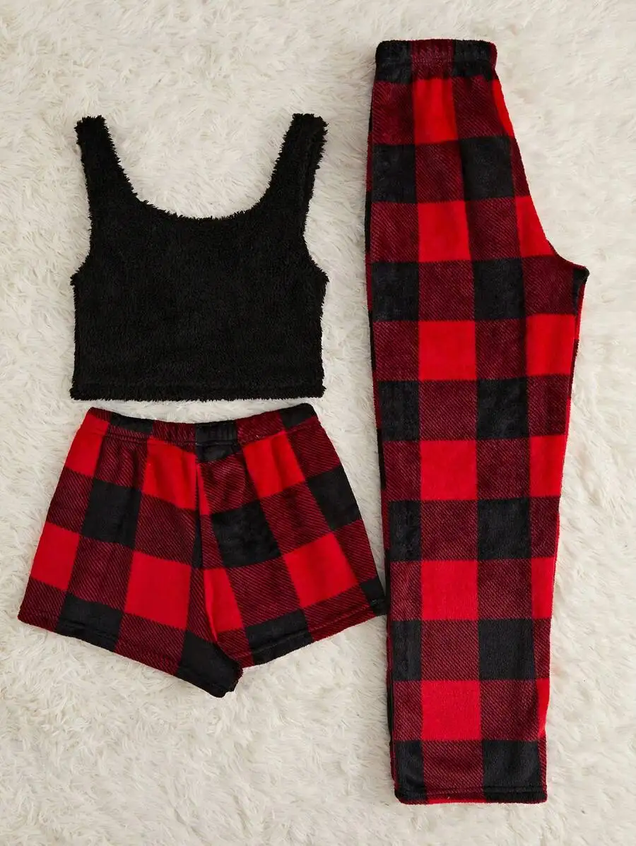 Women 3-Piece Teddy Fleece Pajama Set With Plaid Shorts And Pants
Women 3-Piece Teddy Fleece Pajama Set With Plaid Shorts And Pants
