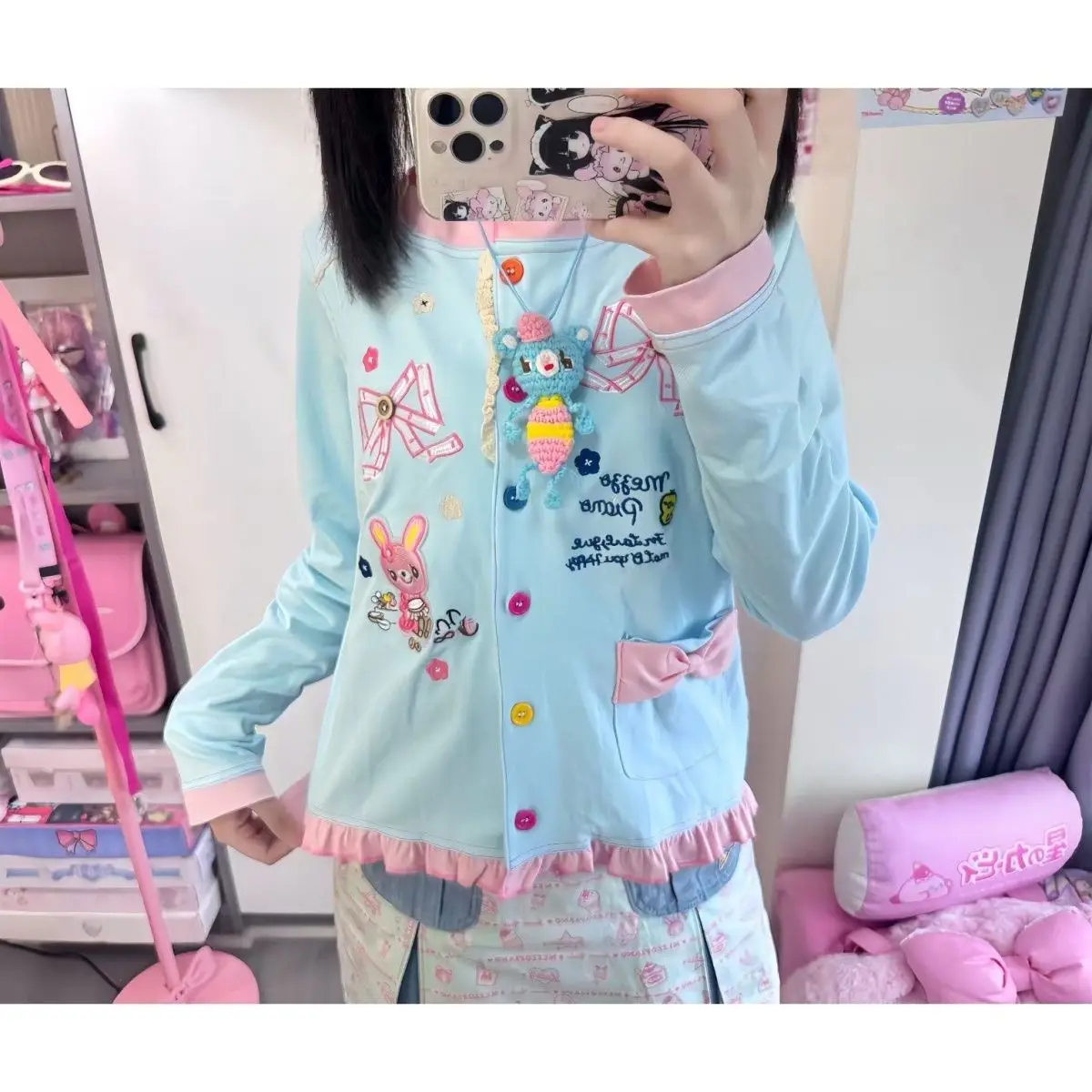Japanese Cartoon Mp Embroidery Cute Rainbow Single Breasted Long Sleeves Coat Women Sweet Girl Bow Y2k Top Cropped Jacket
Japanese Cartoon Mp Embroidery Cute Rainbow Single Breasted Long Sleeves Coat Women Sweet Girl Bow Y2k Top Cropped Jacket