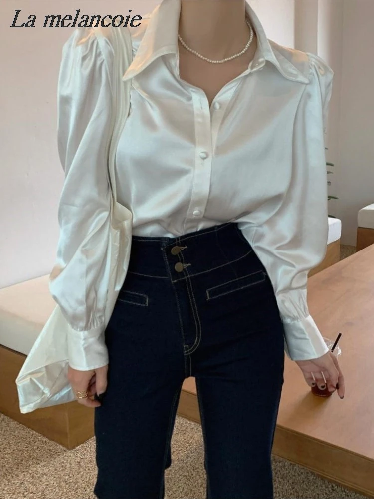 Satin Blouses For Women Spring 2024 New Fashion Korean Turn Collar Bubble Sleeve Shirts Button Up Casual Loose White Blouse Tops
Satin Blouses For Women Spring 2024 New Fashion Korean Turn Collar Bubble Sleeve Shirts Button Up Casual Loose White Blouse Tops