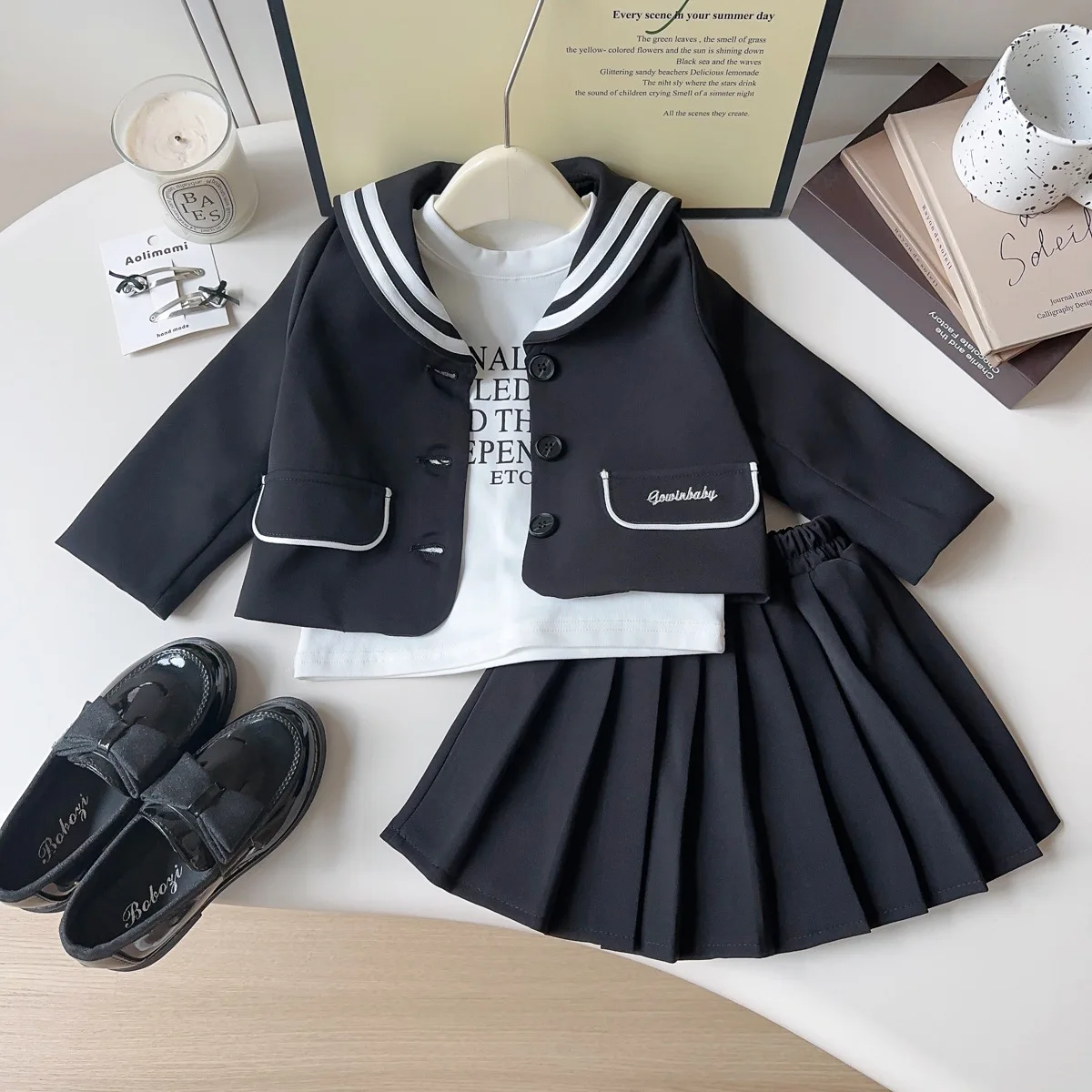 3pcs Girls Clothes Sets new Autumn Kids Baby Girl Korean Blazer Coat and Skirt Clothing Suit Children Vintage Outfits Set 2 4 6
3pcs Girls Clothes Sets new Autumn Kids Baby Girl Korean Blazer Coat and Skirt Clothing Suit Children Vintage Outfits Set 2 4 6