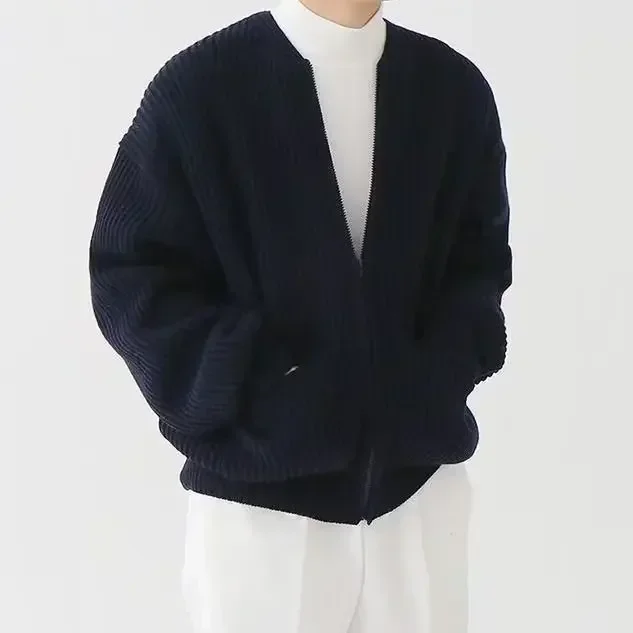 2024 Autumn and Winter Knitted Cardigan Coat, Korean Style, Men's Pure Color Round Neck Sweater, Loose and Casual Style
2024 Autumn and Winter Knitted Cardigan Coat, Korean Style, Men's Pure Color Round Neck Sweater, Loose and Casual Style