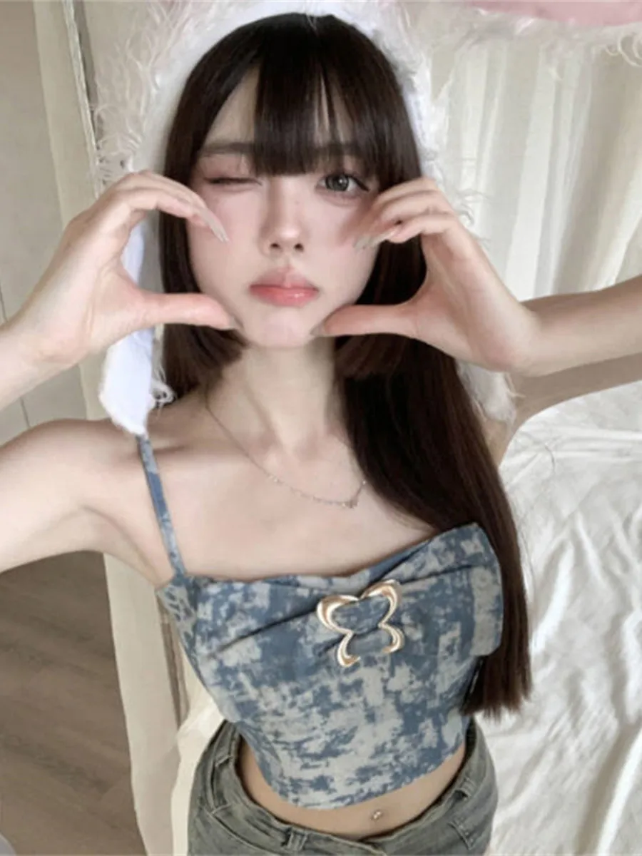 Blue Dyed Halter Top Women Summer Pure Desire Spicy Knot Vintage Outerwear Inner Match Backless Short Shirt
Blue Dyed Halter Top Women Summer Pure Desire Spicy Knot Vintage Outerwear Inner Match Backless Short Shirt