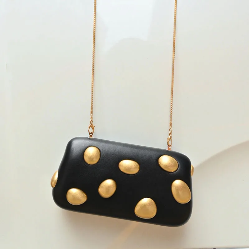 Gold rivet metal Box Clutch Bag women evening wedding party cute purse bag handbag yellow color autumn winter new
Gold rivet metal Box Clutch Bag women evening wedding party cute purse bag handbag yellow color autumn winter new