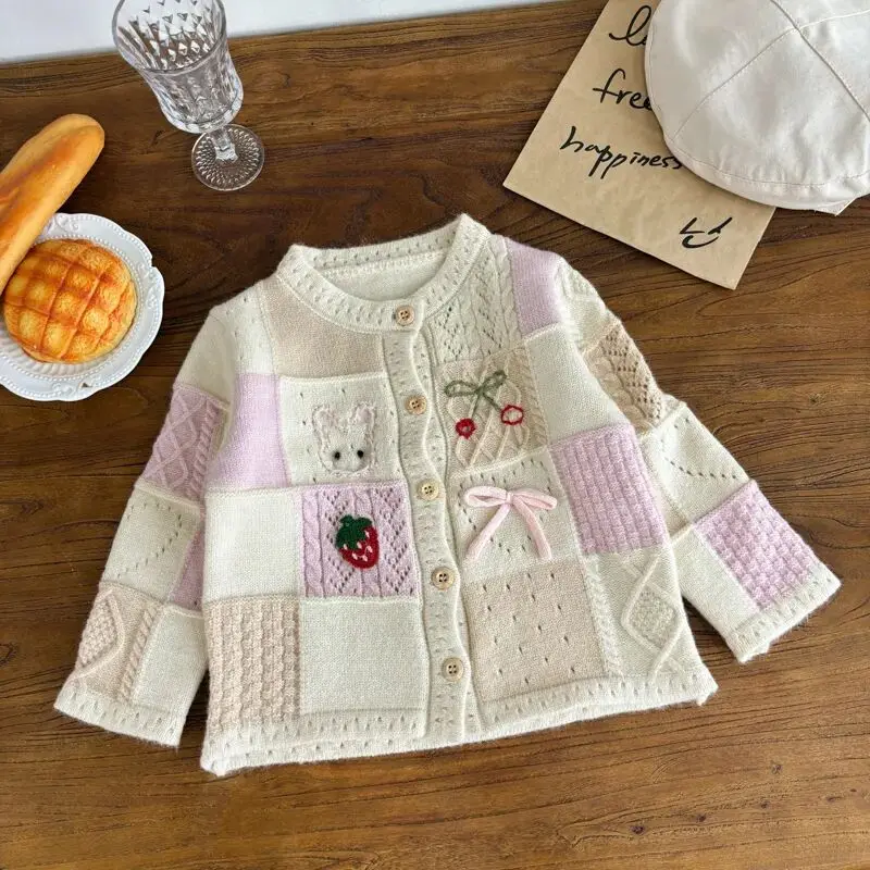 Весенне-осенний вязаный кардиган для девочек, свитер, новый стильный топ в западном стиле, детское пальто
Весенне-осенний вязаный кардиган для девочек, свитер, новый стильный топ в западном стиле, детское пальто