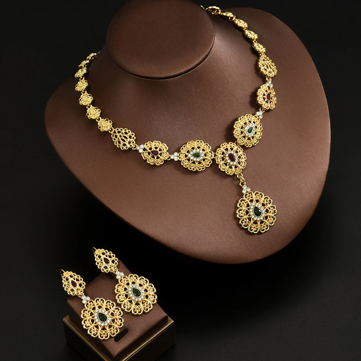 Vintage Golden-Plated Necklace & Earring Set, Hollow Carved Floral Design With Colorful Gem Inlay,Luxury Accessory For Wedding
Vintage Golden-Plated Necklace & Earring Set, Hollow Carved Floral Design With Colorful Gem Inlay,Luxury Accessory For Wedding